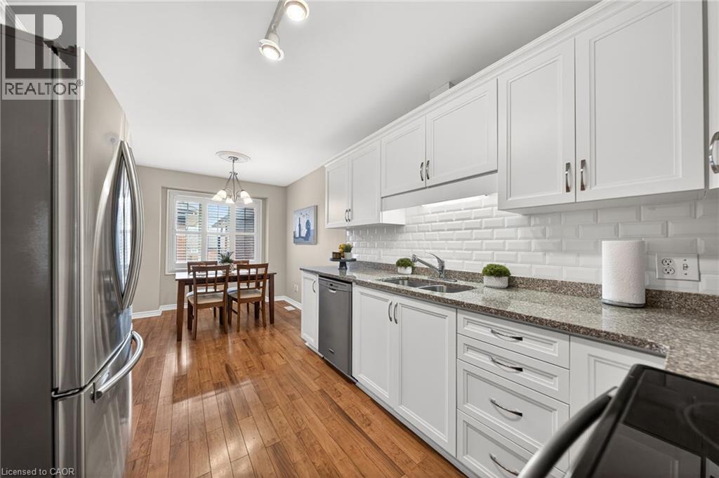 10 ISHERWOOD Avenue Unit# 103, Cambridge, Ontario, N1R8L8 — Photo 11