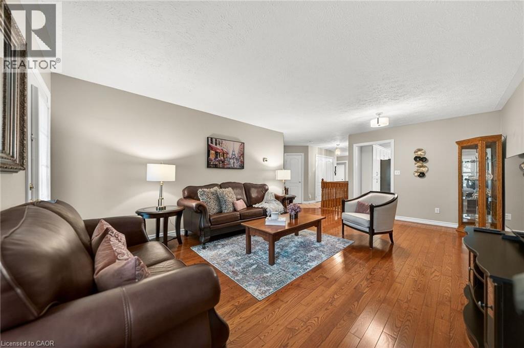 10 ISHERWOOD Avenue Unit# 103, Cambridge, Ontario, N1R8L8 — Photo 14