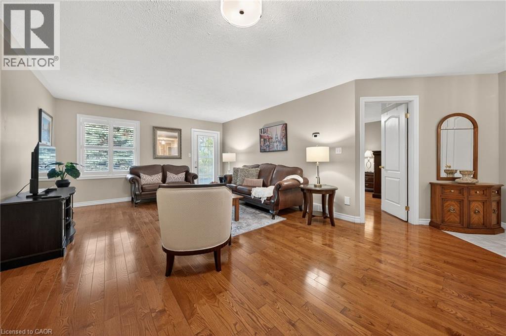 10 ISHERWOOD Avenue Unit# 103, Cambridge, Ontario, N1R8L8 — Photo 12