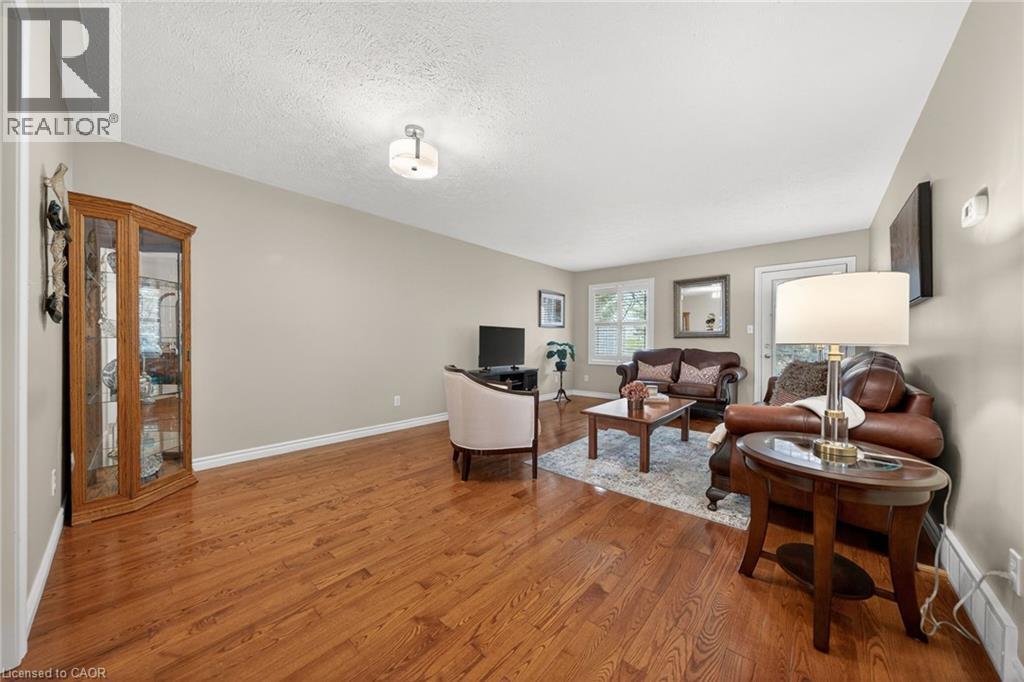 10 ISHERWOOD Avenue Unit# 103, Cambridge, Ontario, N1R8L8 — Photo 13