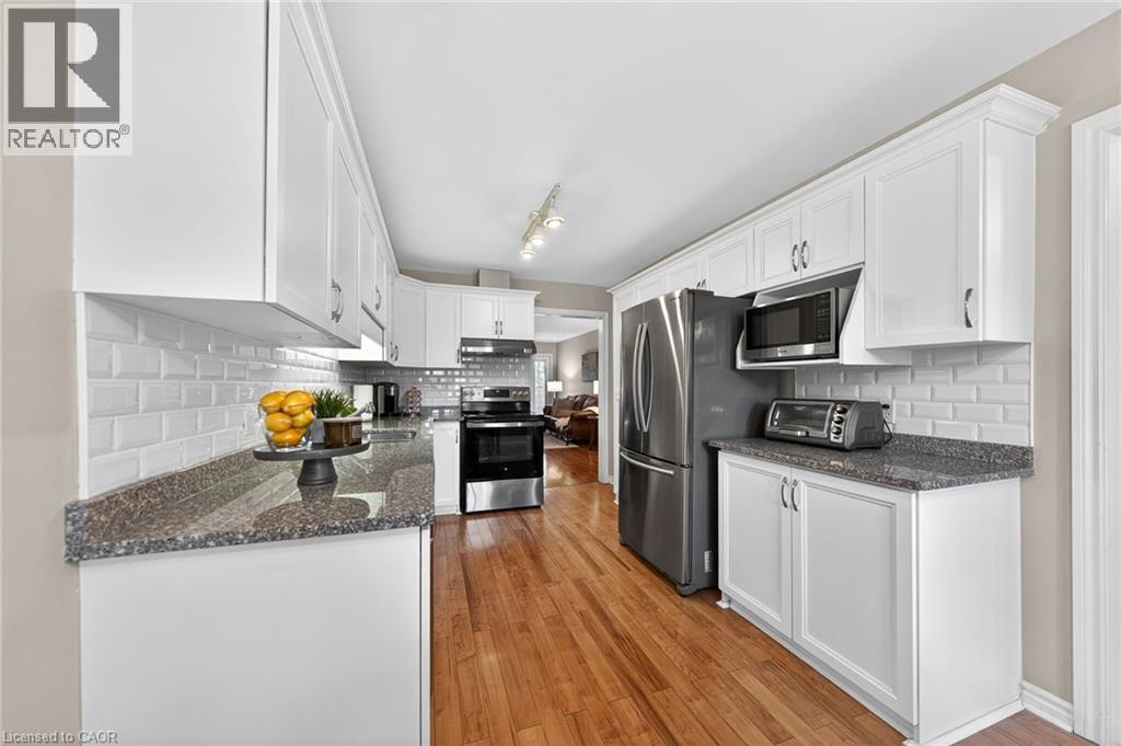 10 ISHERWOOD Avenue Unit# 103, Cambridge, Ontario, N1R8L8 — Photo 9