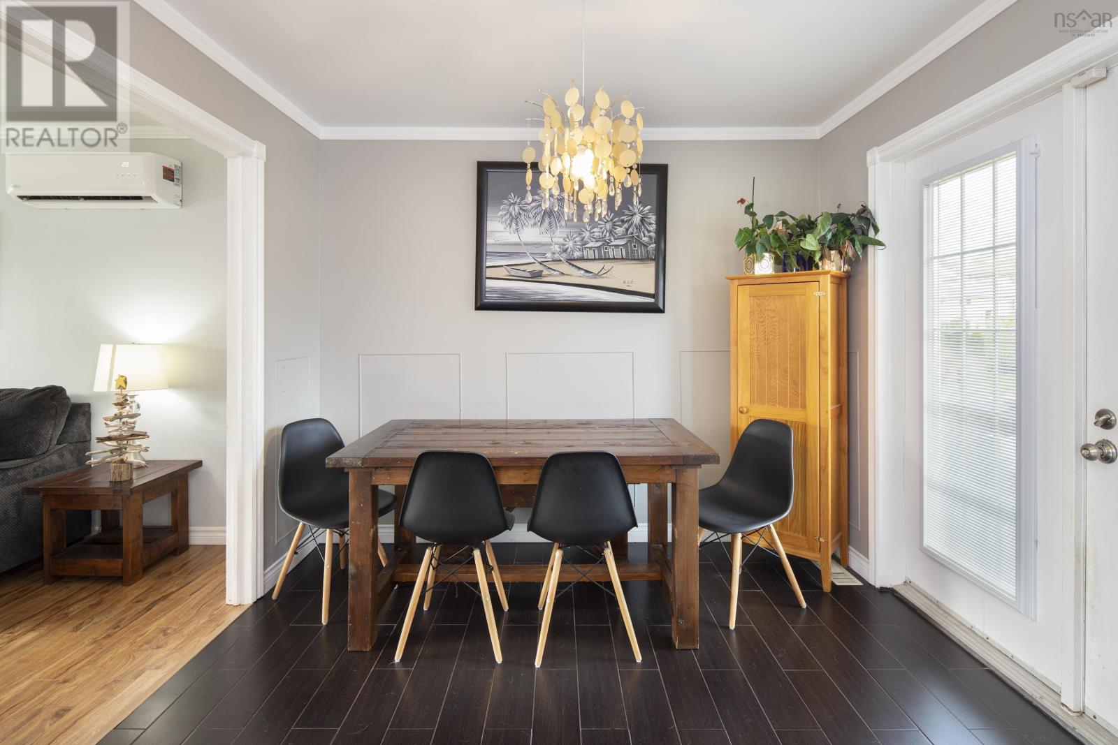 4 Evergreen Drive - photo 4
