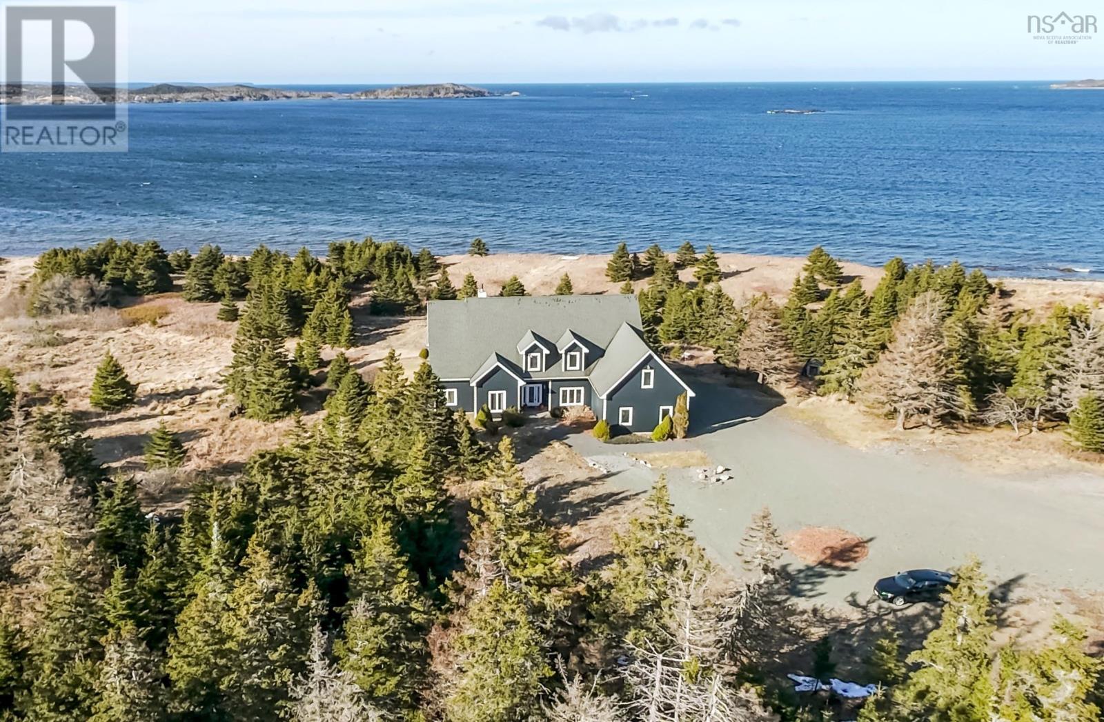 Property photo of 2408 Louisbourg Main-A-Dieu Road