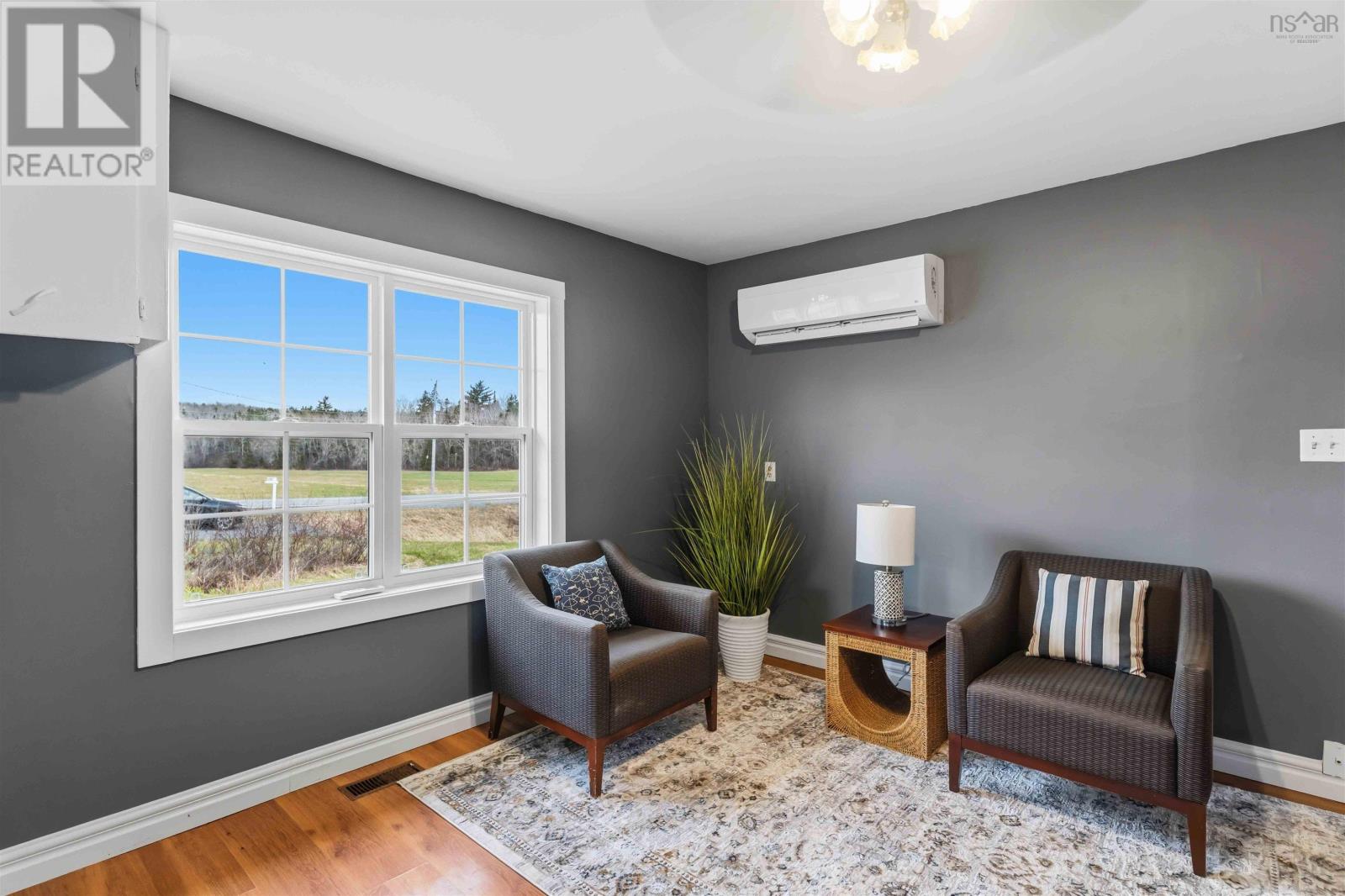 Property 7 of 21 of 1039 Highway 14