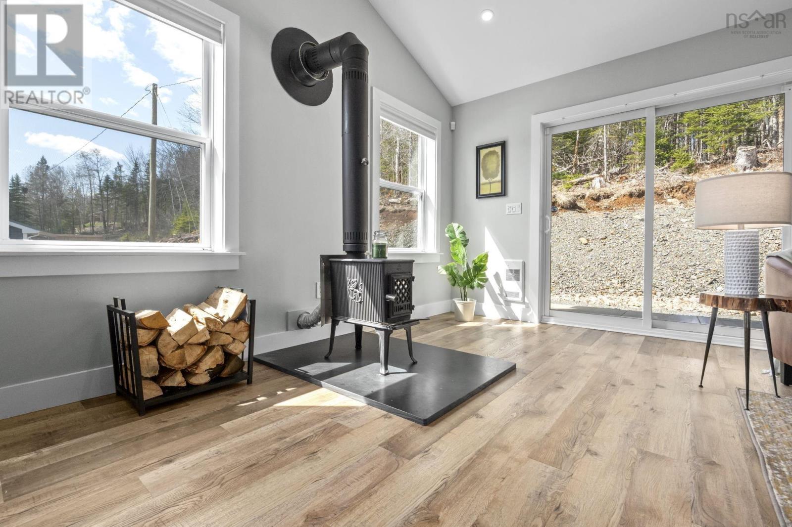 Property 14 of 32 of 2003 Highway 12