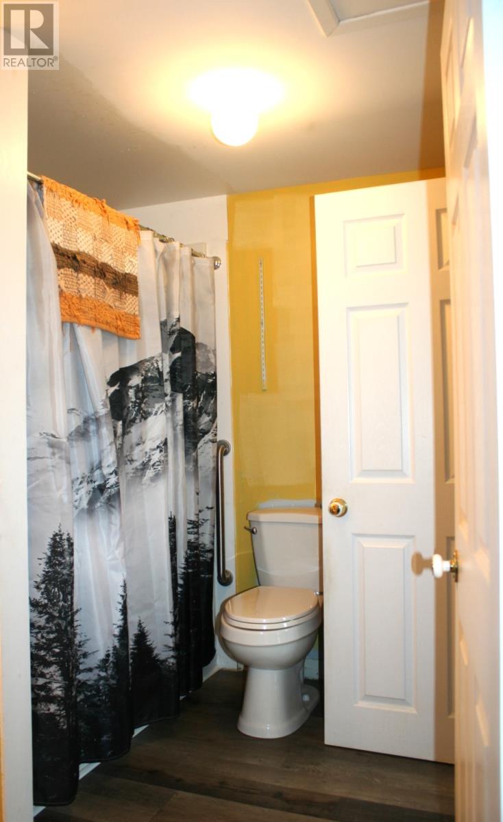 Main bathroom access from the bedroom