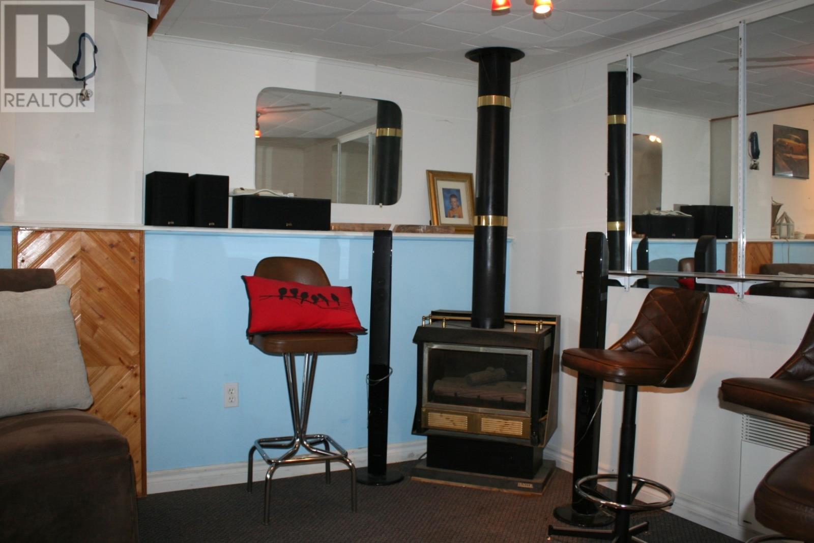 Rec room