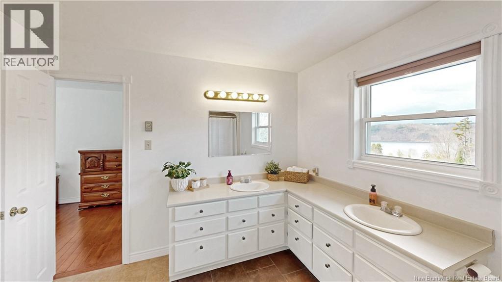 28 Kenneth Drive - 20