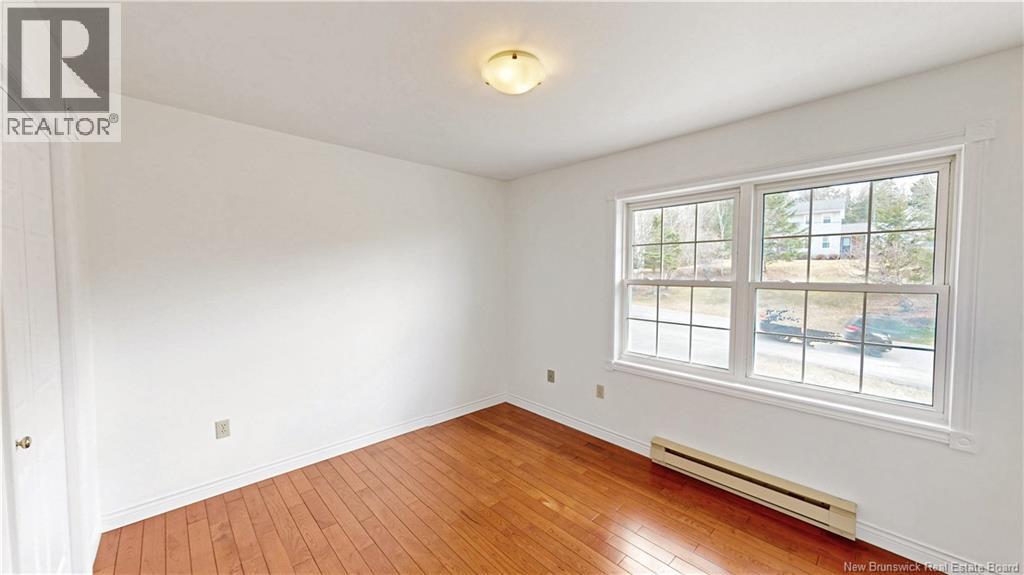 28 Kenneth Drive - 24