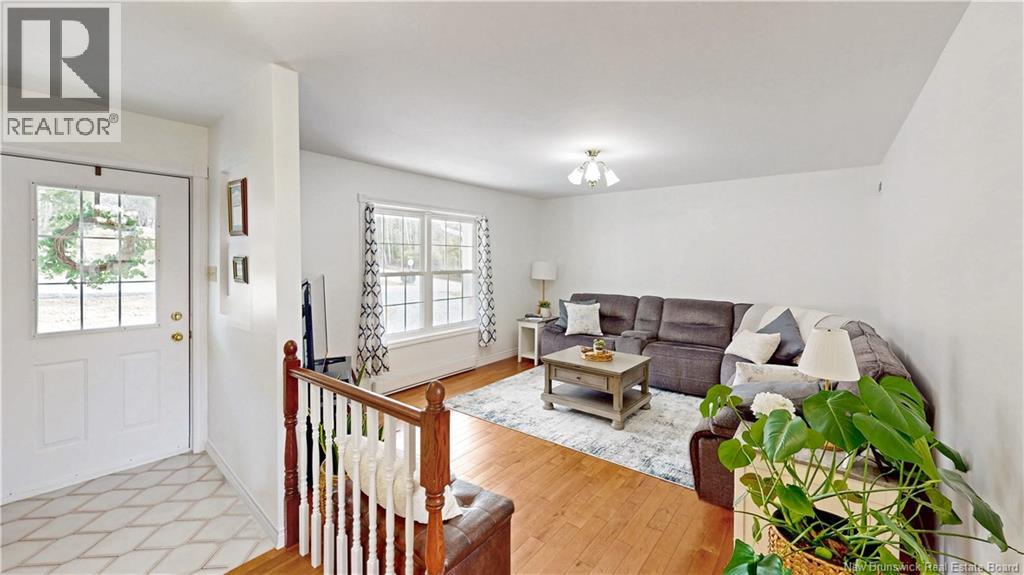 28 Kenneth Drive - 8