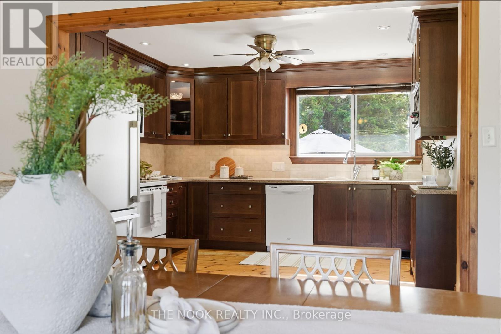 201 SKI HILL ROAD - 10