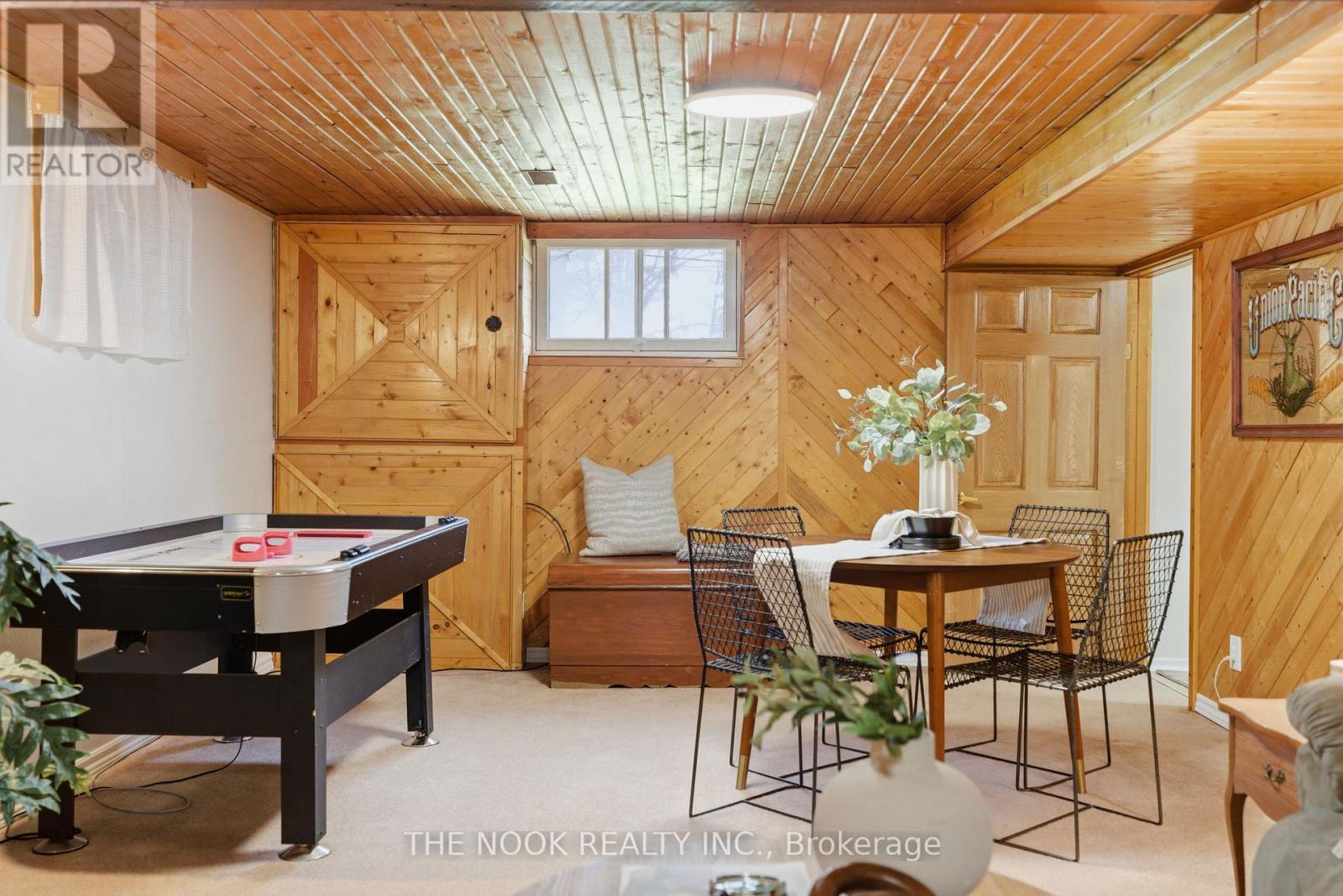 201 SKI HILL ROAD - 33