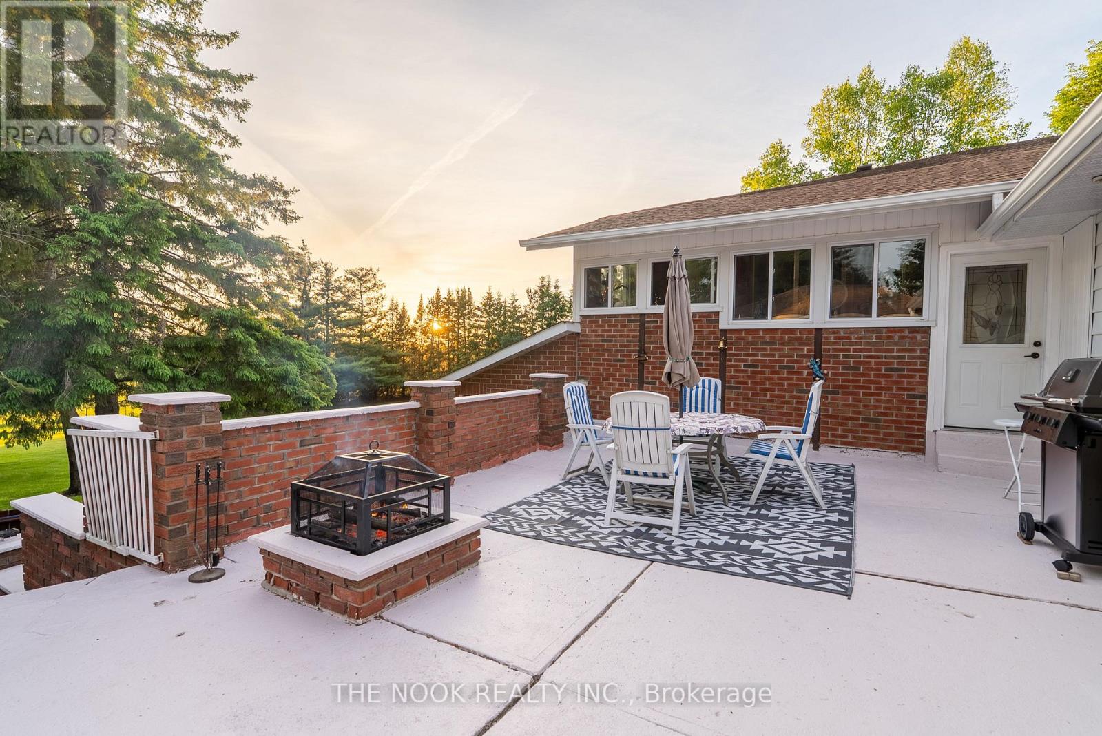 201 SKI HILL ROAD - 40