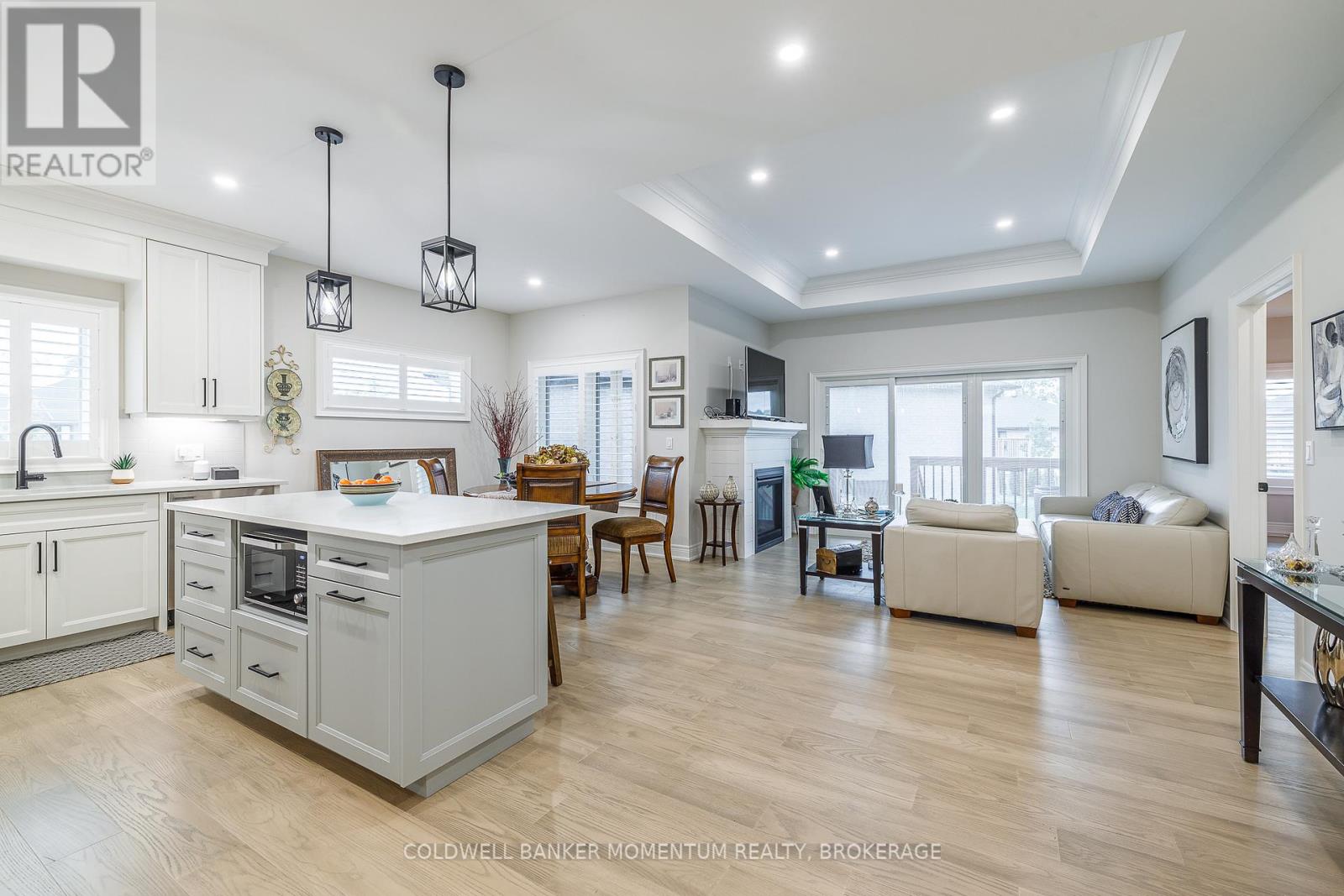 273 LANCASTER DRIVE - 8
