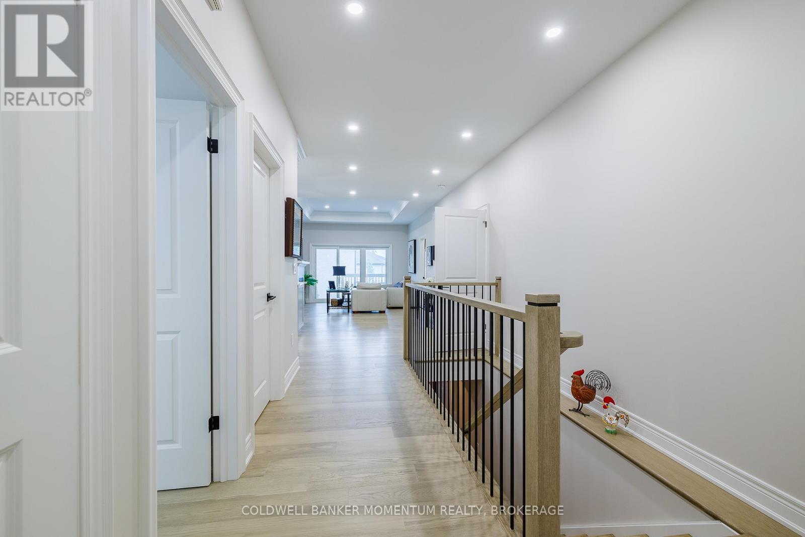 273 LANCASTER DRIVE - 5