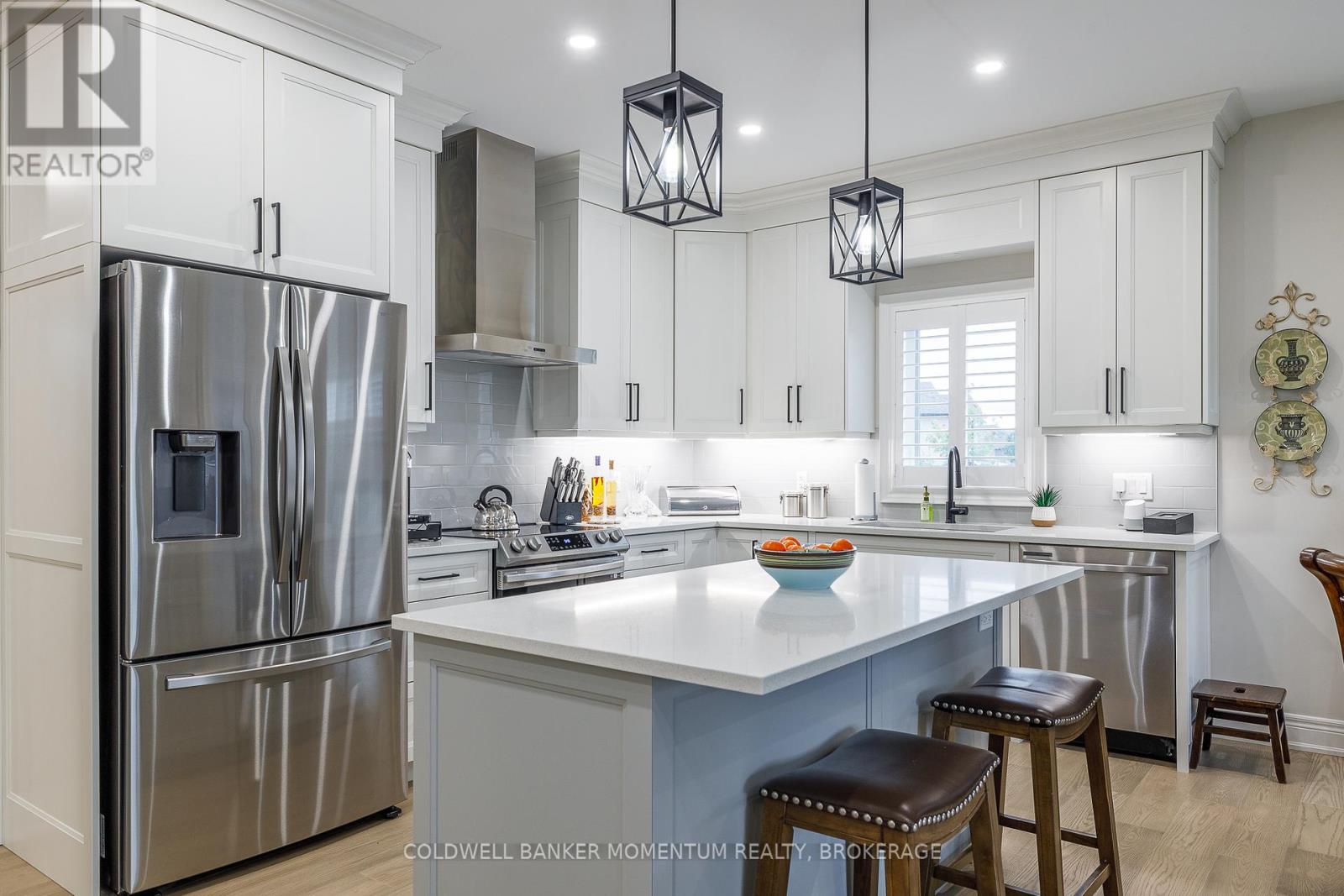 273 LANCASTER DRIVE - 9