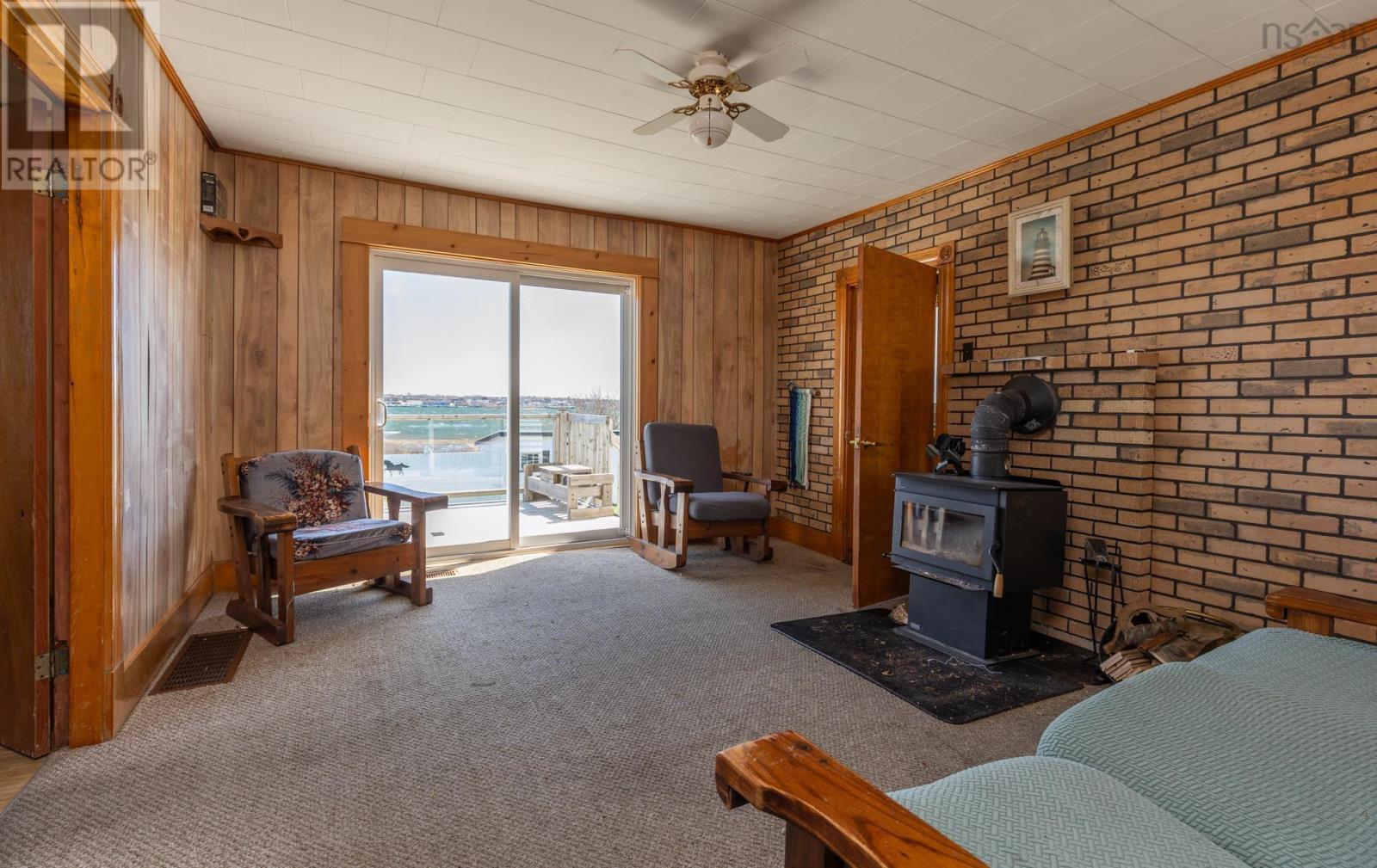 Property 23 of 34 of 485 Highway 304