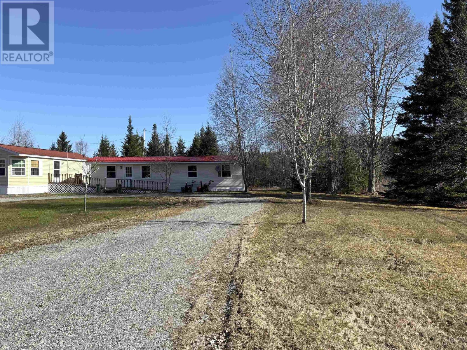 Property photo of 11879 16 Highway