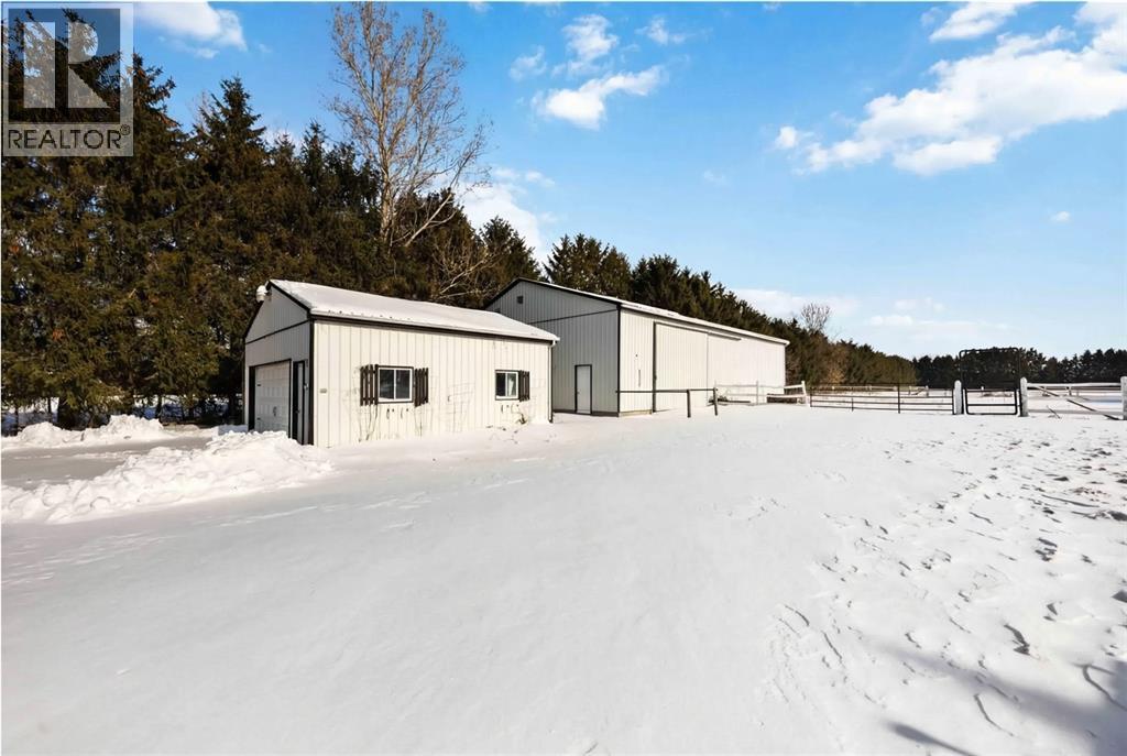 5386 MANDAUMIN ROAD, Plympton-Wyoming, Ontario, N7T7H3 — Photo 40