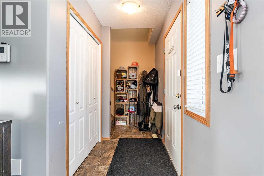 1, 115 3 Street NE - photo 5