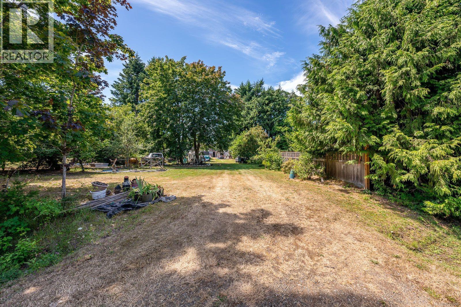 4732 Oakridge Dr - 4