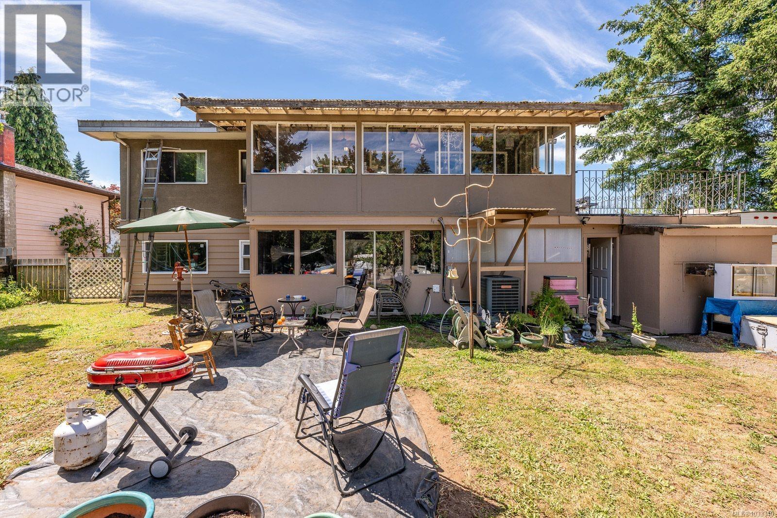 4732 Oakridge Dr - 11