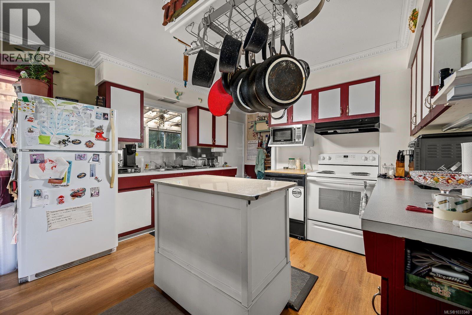 4732 Oakridge Dr - 21