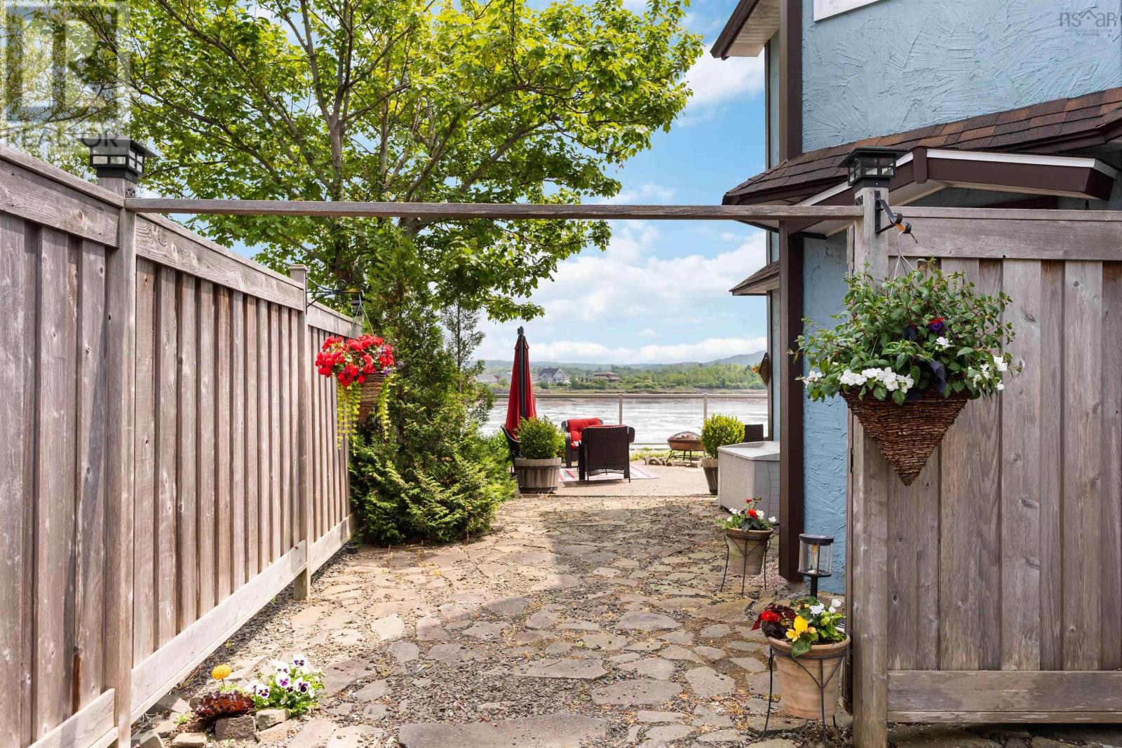 Property 14 of 50 of 5438 Granville Road