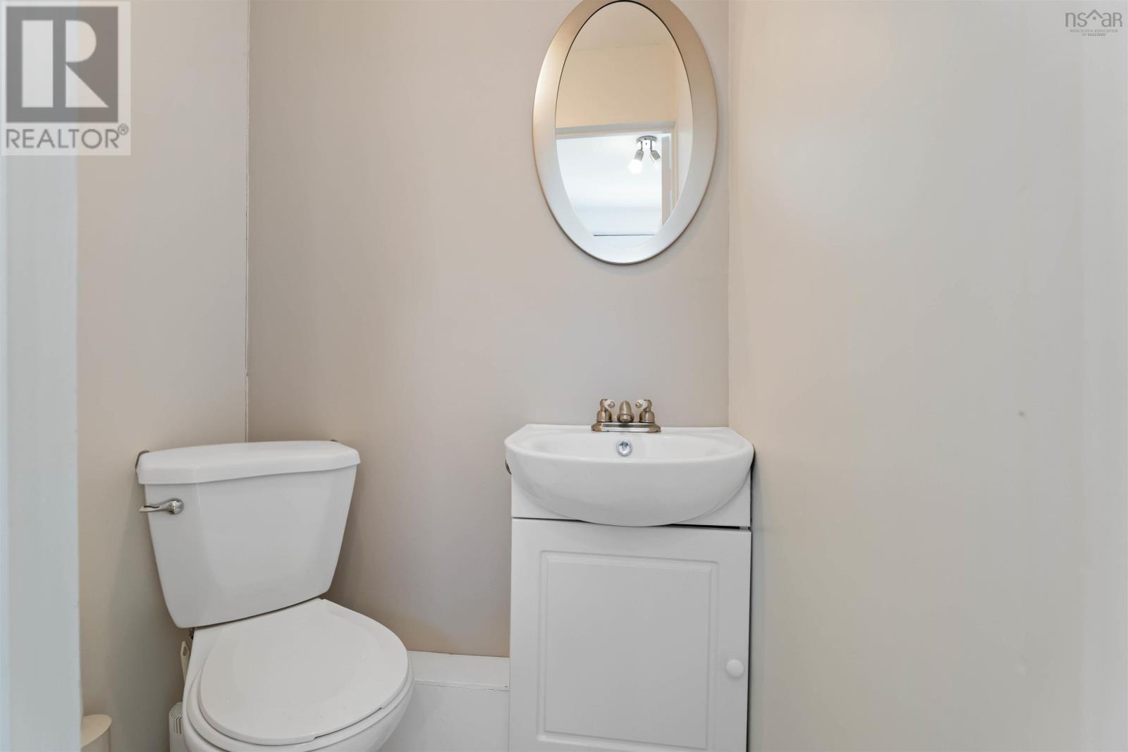 Property 33 of 50 of 5438 Granville Road