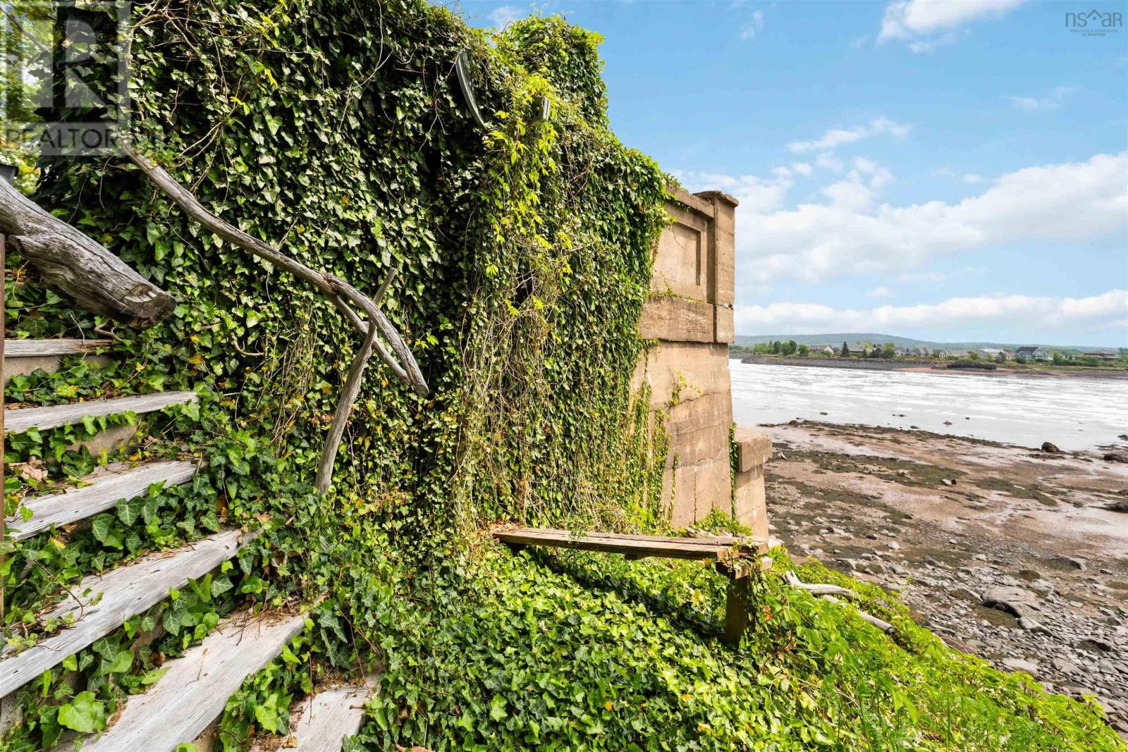 Property 9 of 50 of 5438 Granville Road