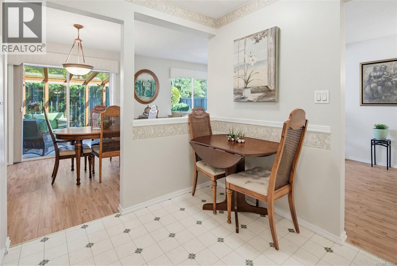 #22 2147 Sooke Rd - 10