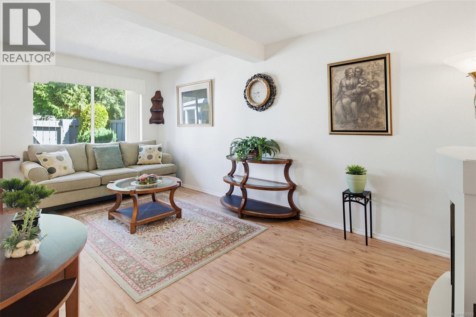 #22 2147 Sooke Rd - 5