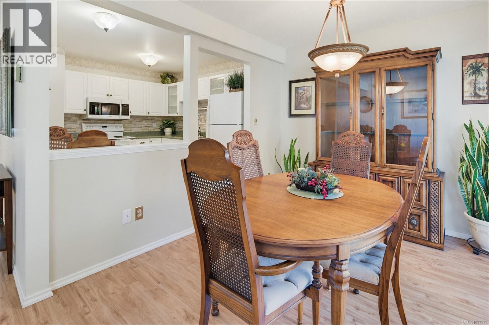 #22 2147 Sooke Rd - 8