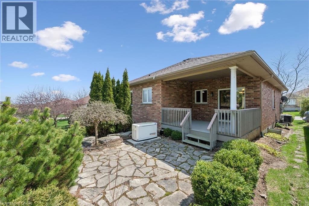 149 DEVONSHIRE Drive - 40