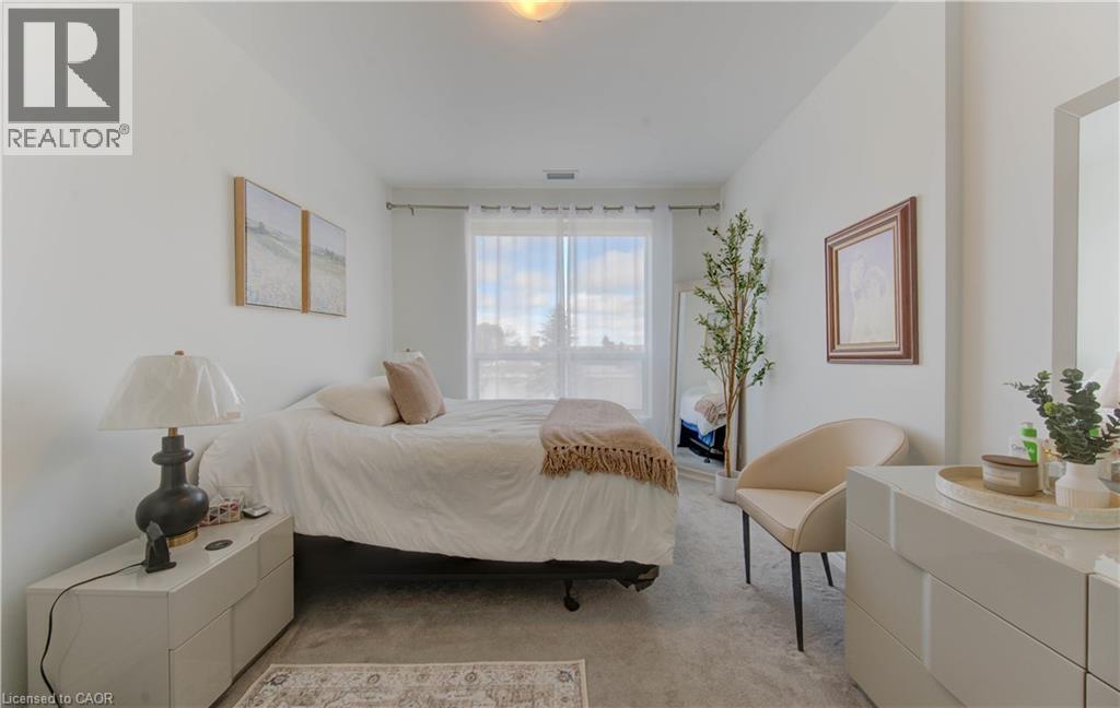 223 ERB Street W Unit# 405, Waterloo, Ontario, N2L0B3 — Photo 18
