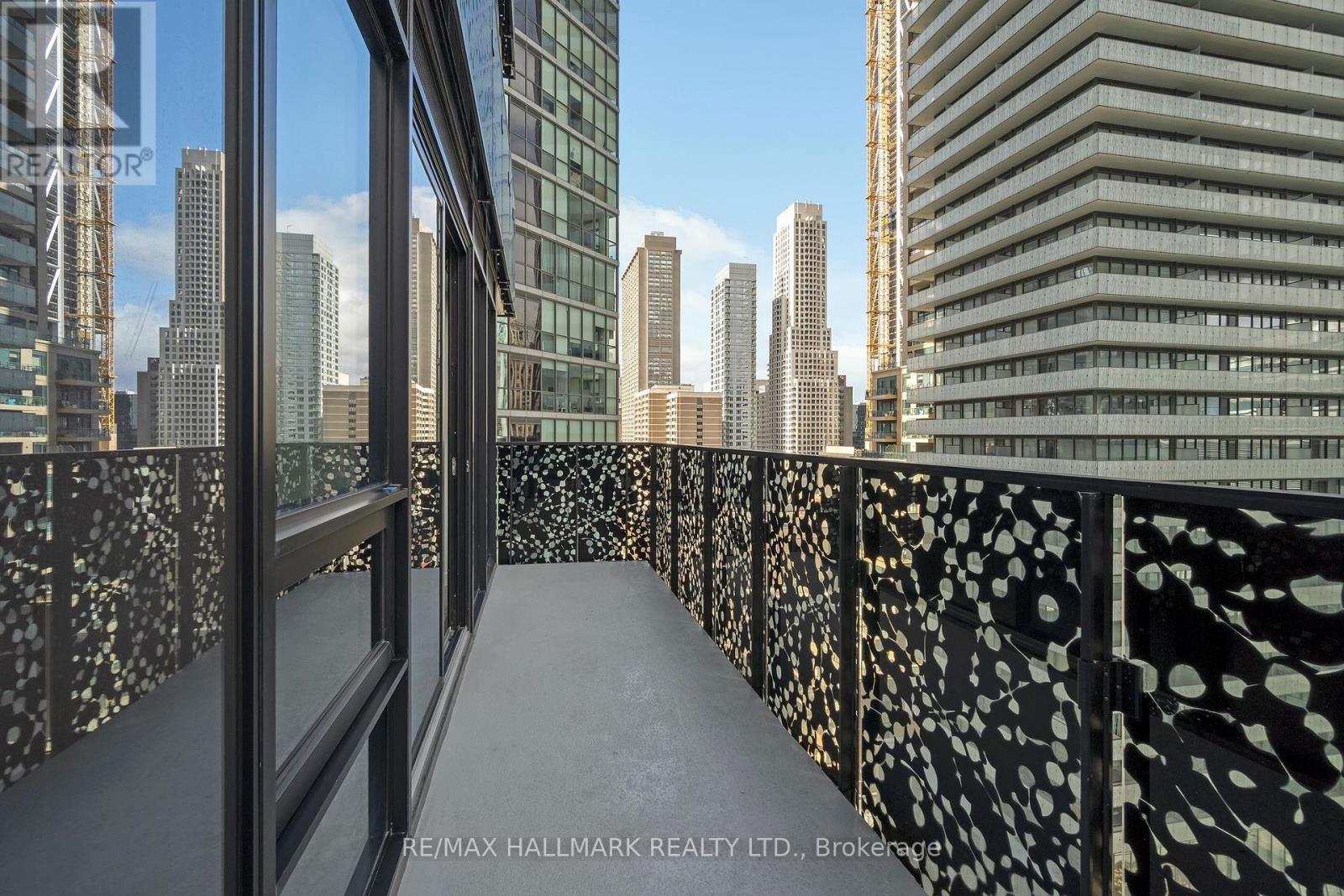 #1310 55 CHARLES STREET E - 22