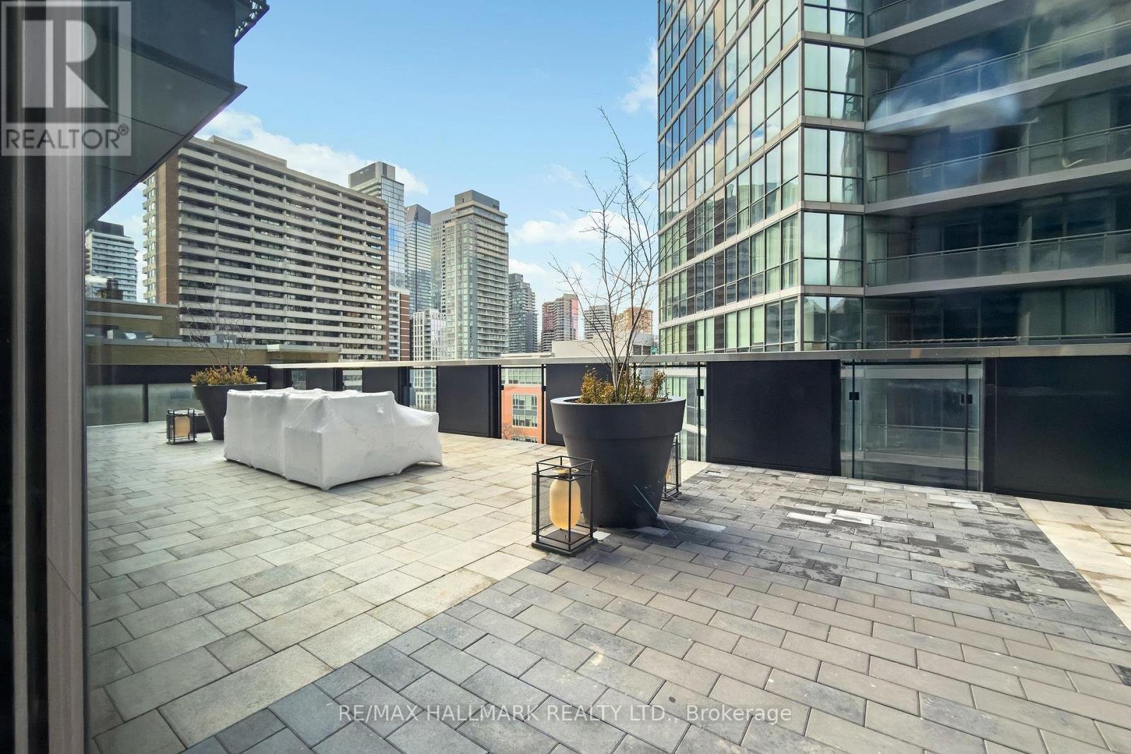 #1310 55 CHARLES STREET E - 27