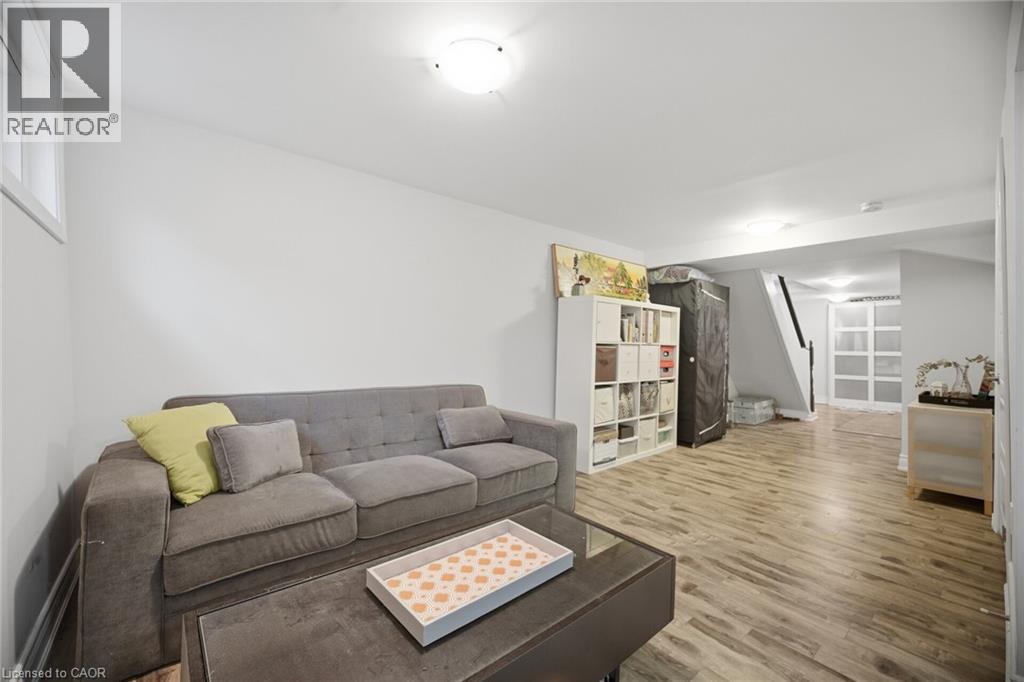 400 MISSISSAUGA VALLEY Boulevard Unit# 145, Mississauga, Ontario, L5A3N6 — Photo 17