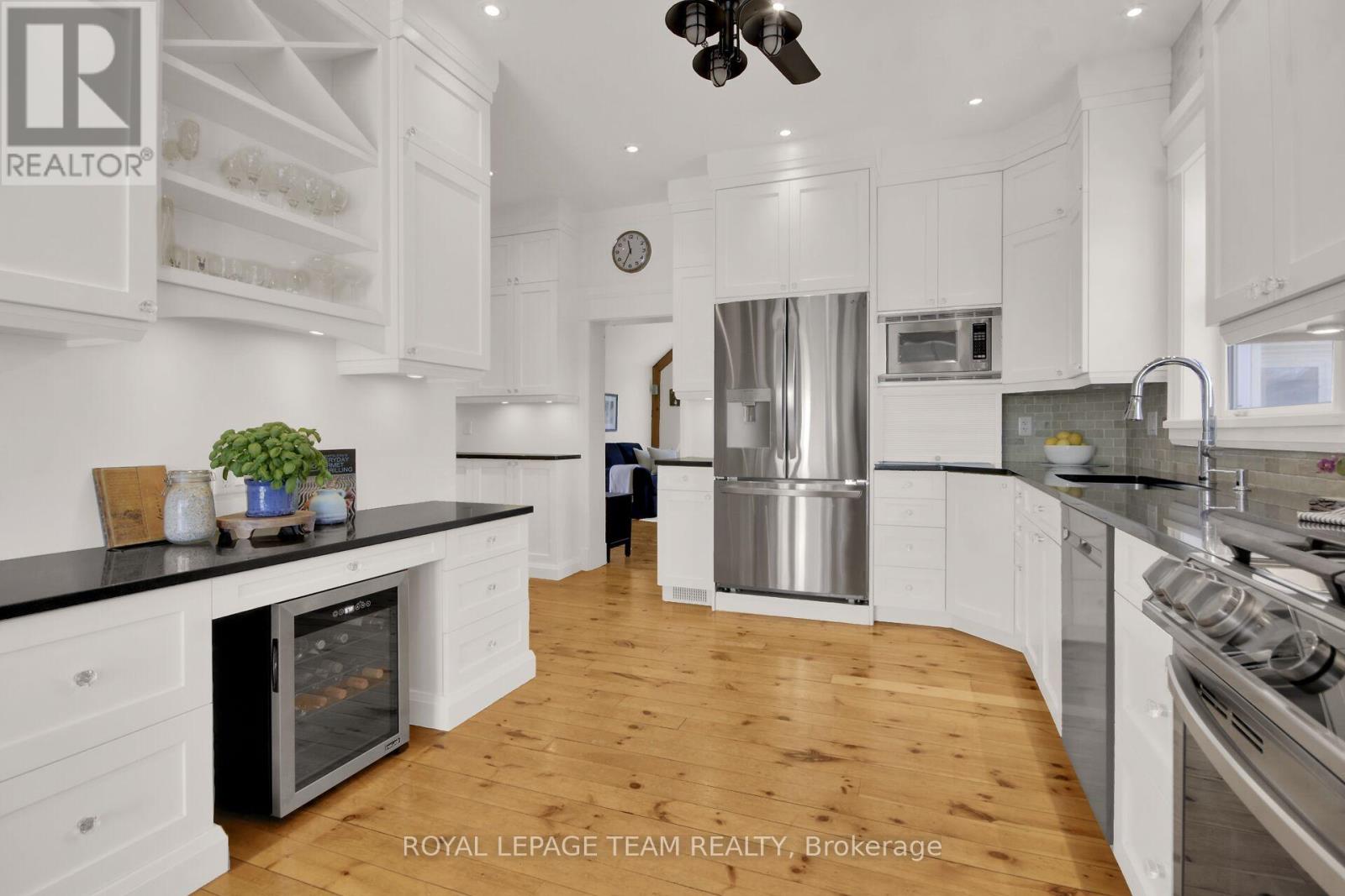 154 LAKE AVENUE - 11