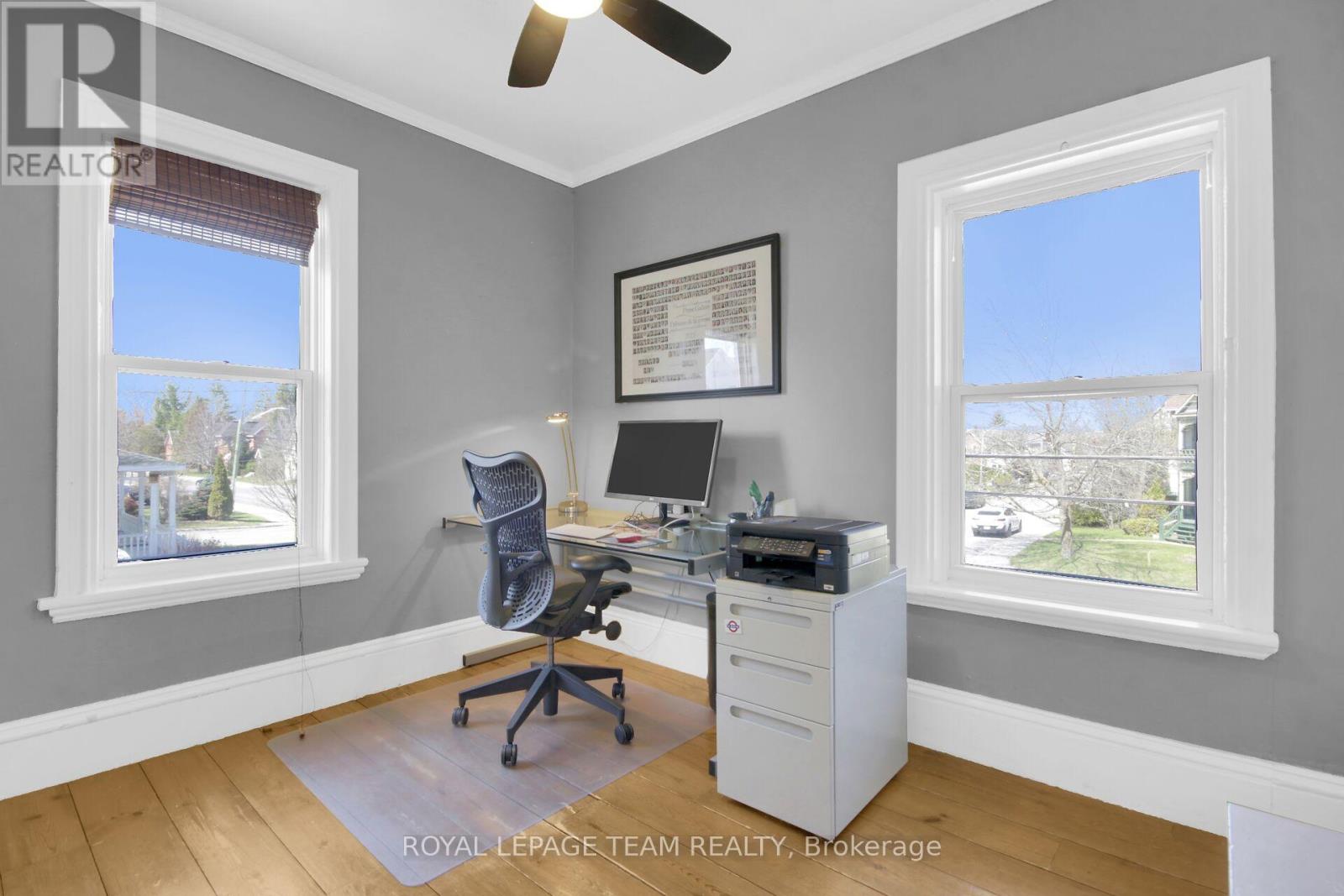 154 LAKE AVENUE - 33