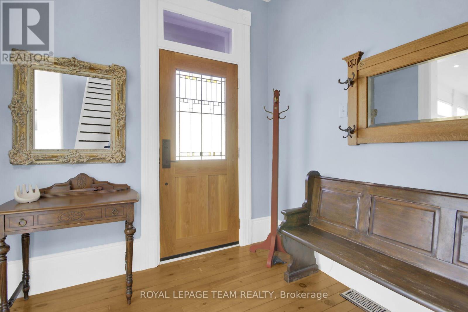 154 LAKE AVENUE - 4
