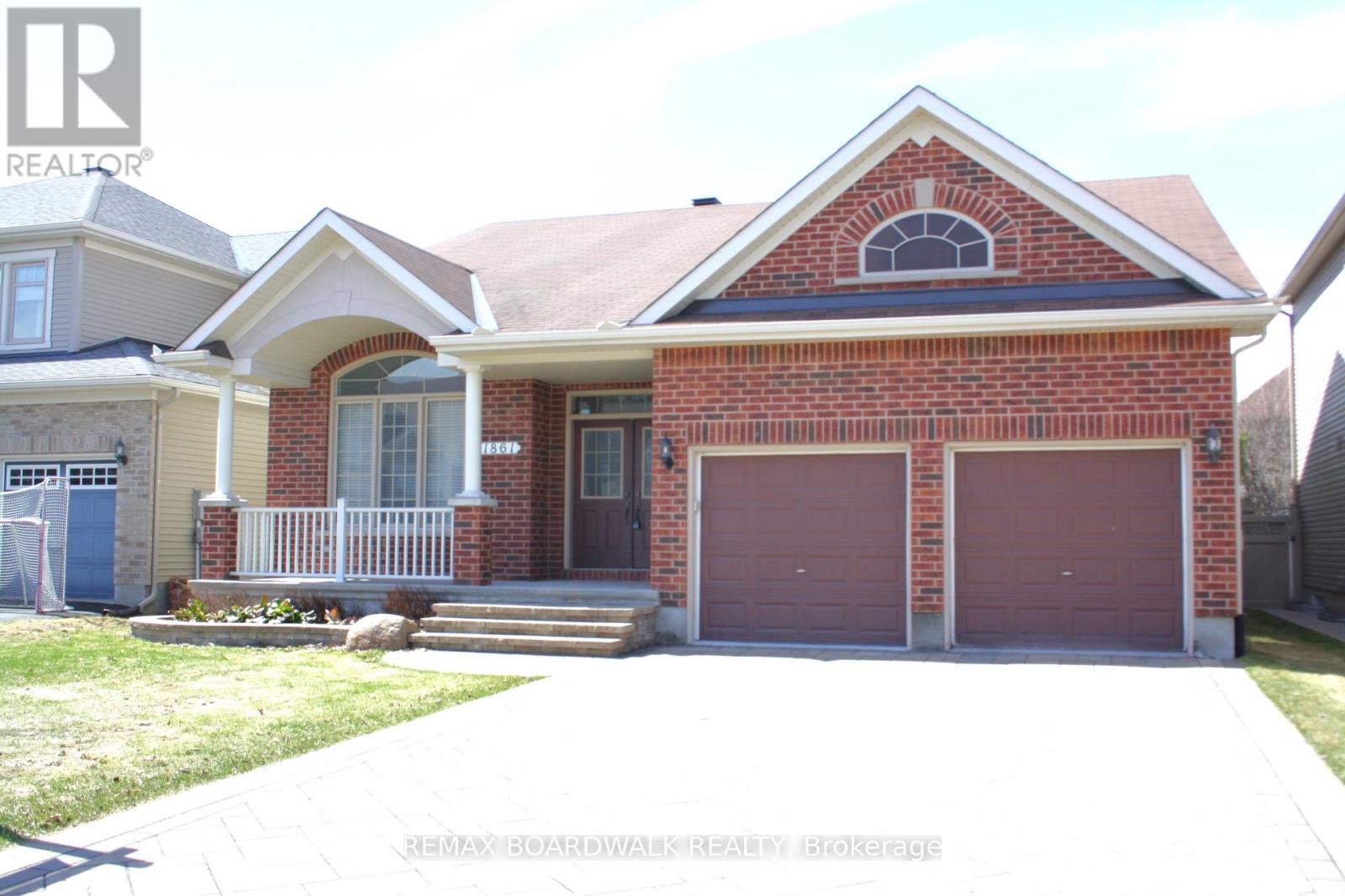 1861 MICKELBERRY CRESCENT - 1