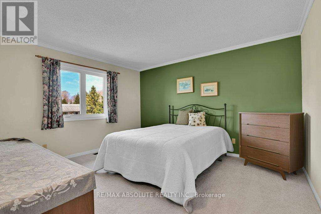 535 GASCON STREET - 17