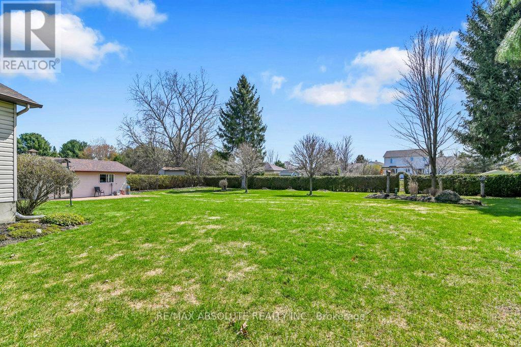 535 GASCON STREET — photo 32
