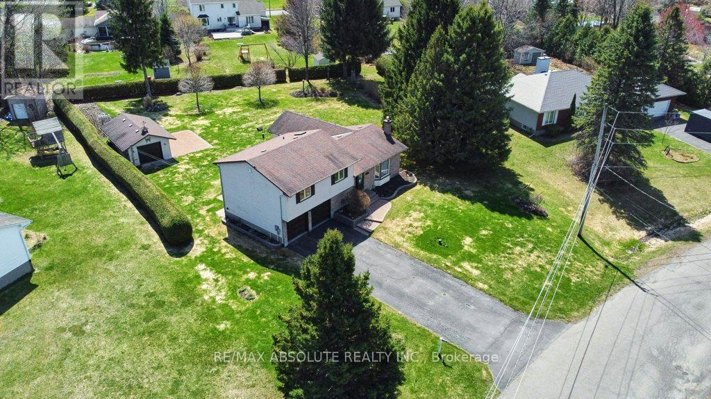 535 GASCON STREET — photo 36