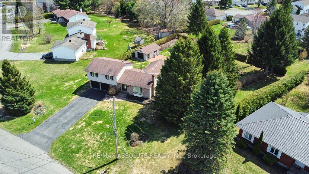 535 GASCON STREET — photo 37