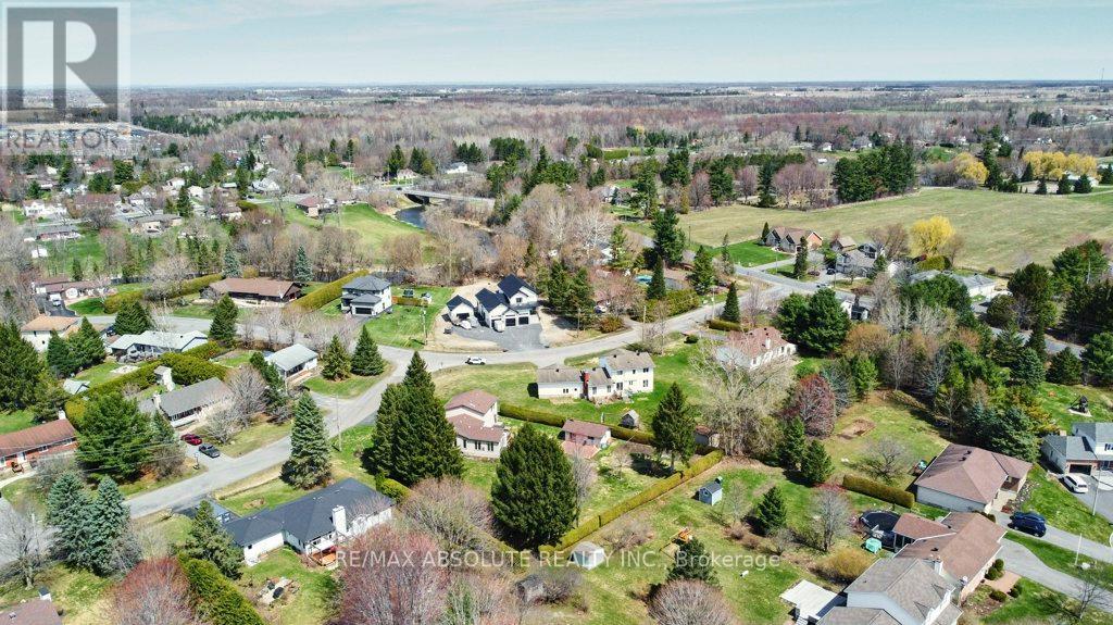 535 GASCON STREET — photo 44