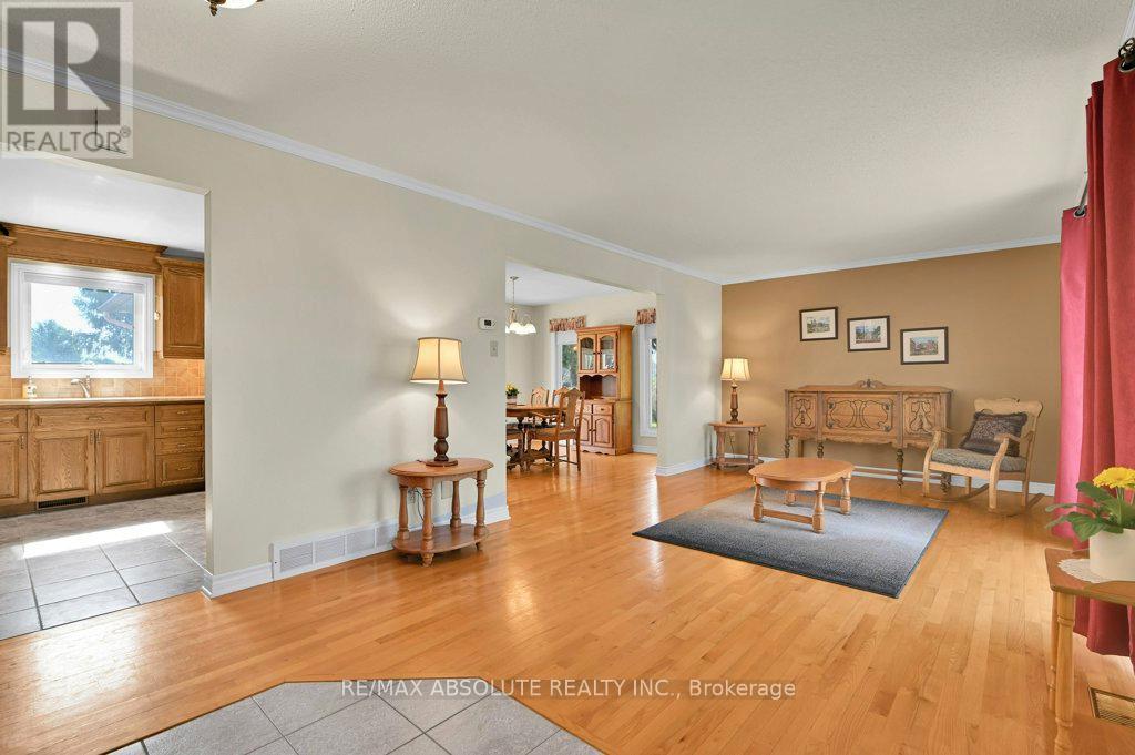 535 GASCON STREET - 5