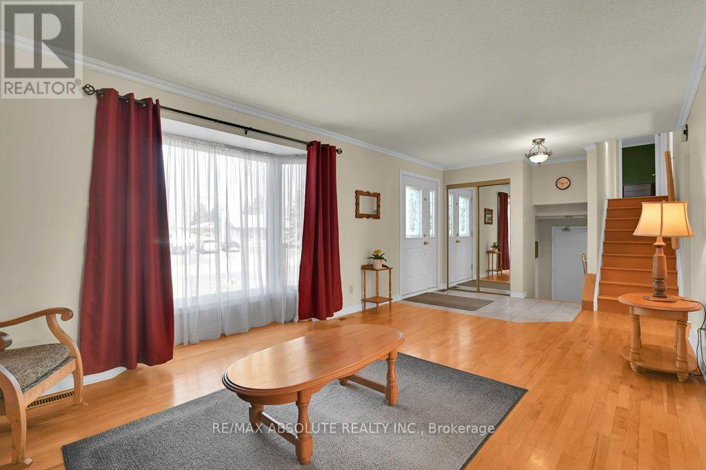 535 GASCON STREET — photo 6