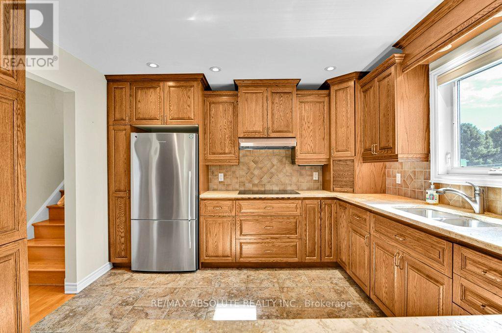 535 GASCON STREET — photo 9
